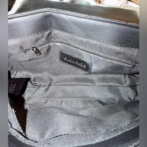 GILDA PARIS Black Quilted Shoulder Bag with Cream Trim - Picture 9 of 10